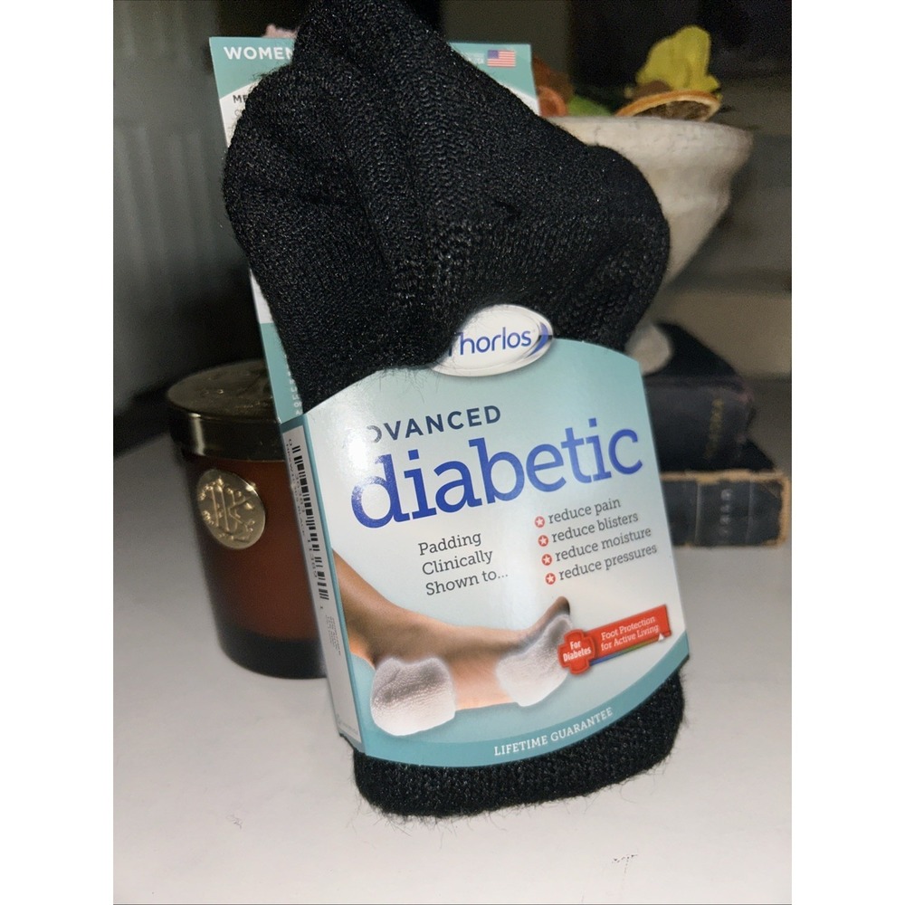 New Thorlos Women's Diabetic Socks Medium Crew Black